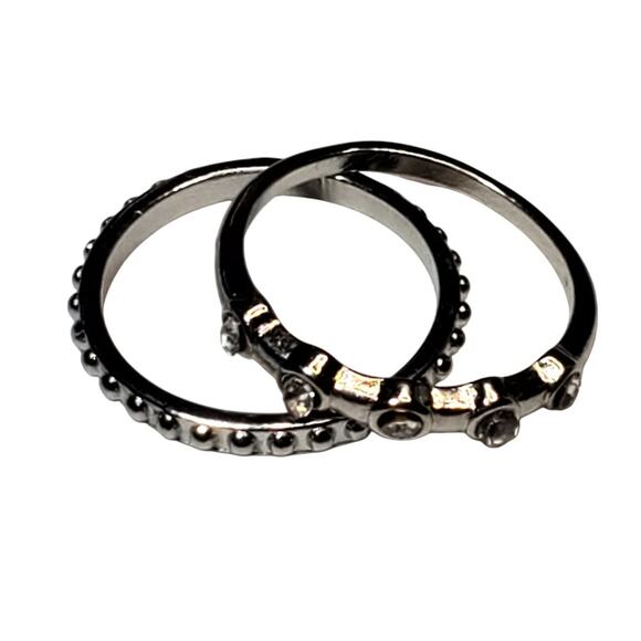 Silver Tone Dainty Stackable Ring Minimalist Basic Sz 8.5 Unsigned - Picture 2 of 5